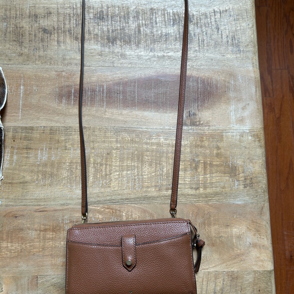 Elegant Brown Leather Shoulder Bag